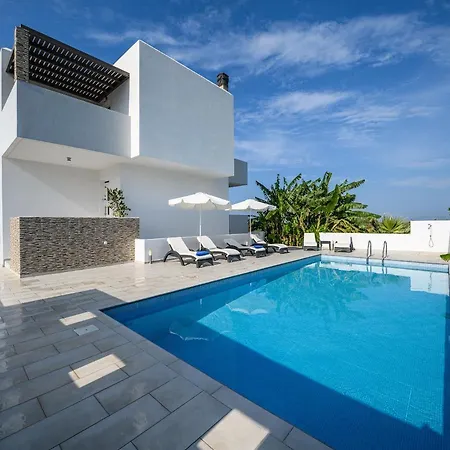 Asteria Pearl 1 With Jacuzzi * Τιγκάκι