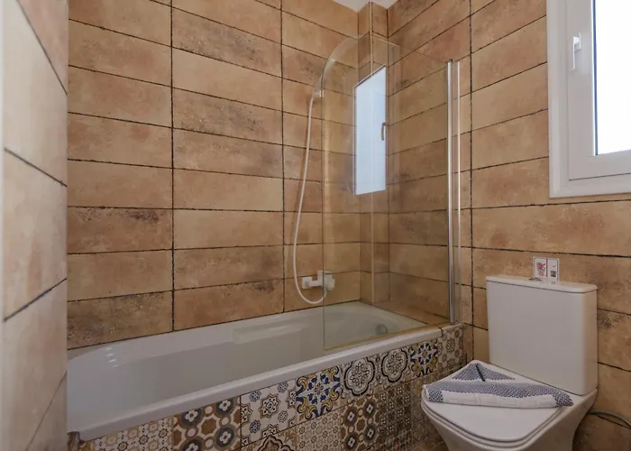 Villa Asteria Pearl 1 With Jacuzzi
