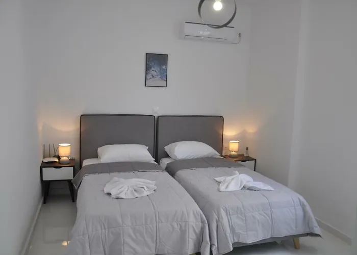 Villa Asteria Pearl 1 With Jacuzzi Tigaki