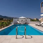 Villa Asteria Pearl 1 With Jacuzzi *