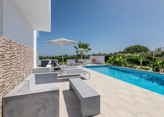 Asteria Pearl 1 With Jacuzzi 빌라 Tigaki