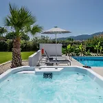 Asteria Pearl 1 With Jacuzzi *