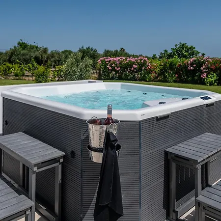 Asteria Pearl 1 With Jacuzzi 빌라 *