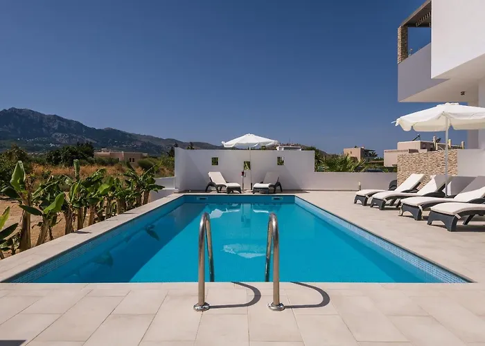 Villa Asteria Pearl 1 With Jacuzzi *