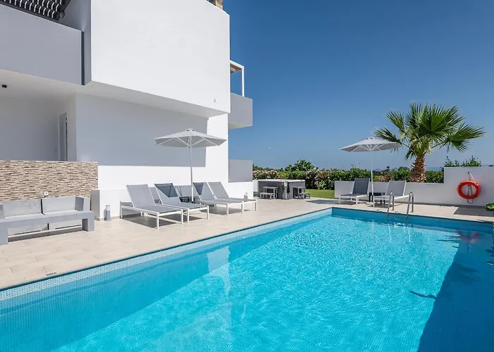 Asteria Pearl 1 With Jacuzzi